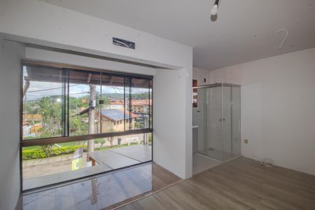 Casa para alugar com 140m², 3 quartos e 2 vagasSuite