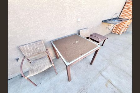 Apartamento para alugar com 41m², 2 quartos e 1 vagaÁrea comum - Churrasqueira