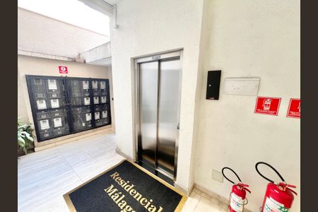Apartamento para alugar com 41m², 2 quartos e 1 vagaElevador