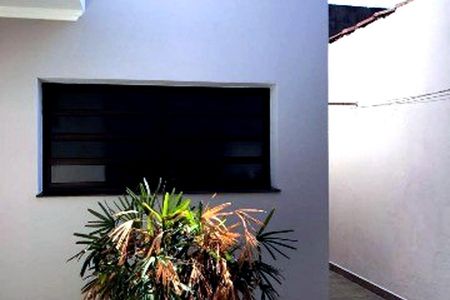 Casa à venda com 121m², 3 quartos e 2 vagasAREA EXTERNA