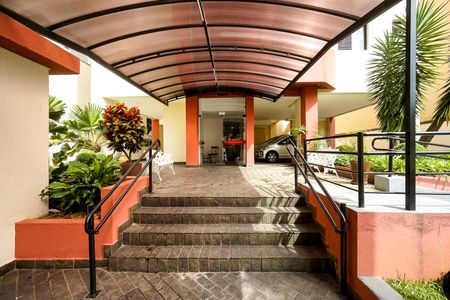 Apartamento à venda com 60m², 2 quartos e 1 vagaEntrada