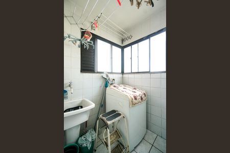 Apartamento à venda com 60m², 2 quartos e 1 vagaÁrea de serviço