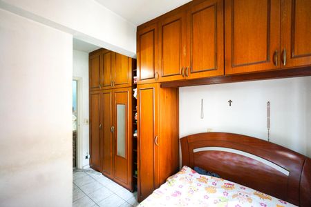 Apartamento à venda com 60m², 2 quartos e 1 vagaQuarto 02