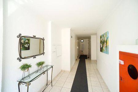 Apartamento à venda com 60m², 2 quartos e 1 vagaHall social
