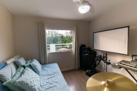 Casa de condomínio à venda com 286m², 4 quartos e 2 vagas Casa de condomínio à venda com 286m², 4 quartos e 2 vagasQuarto 1