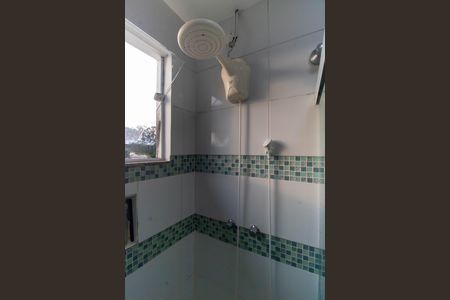 Casa de condomínio à venda com 286m², 4 quartos e 2 vagas Casa de condomínio à venda com 286m², 4 quartos e 2 vagasBanheiro 1