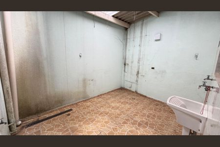 Casa à venda com 150m², 2 quartos e sem vaga
