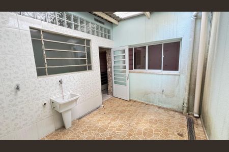 Casa à venda com 150m², 2 quartos e sem vaga