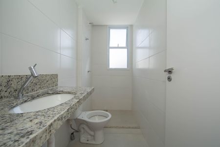 Apartamento à venda com 158m², 3 quartos e 3 vagas Apartamento à venda com 158m², 3 quartos e 3 vagasBANHEIRO1