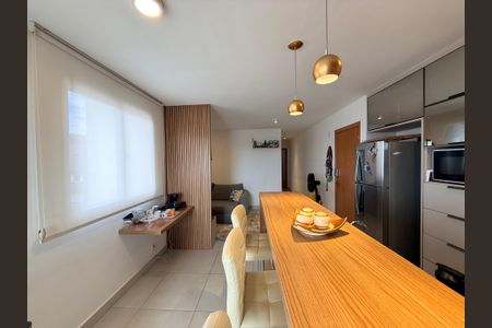 Apartamento à venda com 96m², 2 quartos e 1 vagaCozinha