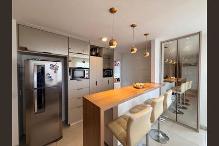 Apartamento à venda com 96m², 2 quartos e 1 vagaCozinha