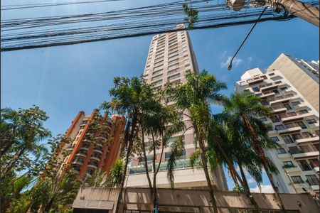Apartamento à venda com 68m², 2 quartos e 2 vagasFoto 01