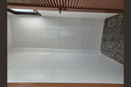 Apartamento para alugar com 83m², 2 quartos e 1 vaga