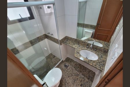 Apartamento para alugar com 83m², 2 quartos e 1 vaga