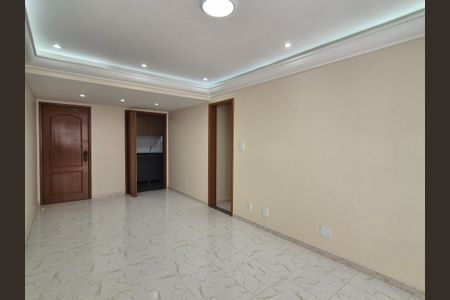 Apartamento para alugar com 83m², 2 quartos e 1 vaga