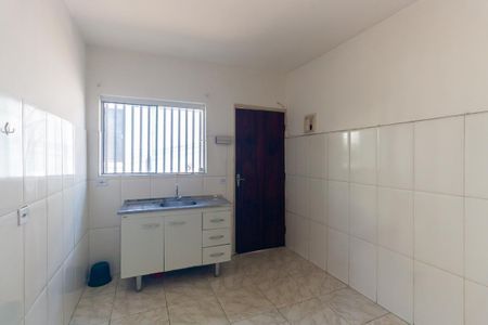 Casa para alugar com 30m², 1 quarto e sem vaga Casa para alugar com 30m², 1 quarto e sem vagaCozinha