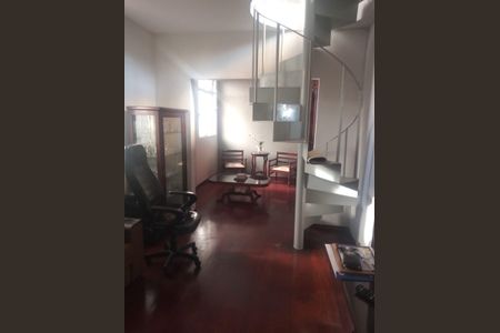 Apartamento à venda com 180m², 3 quartos e 2 vagas Apartamento à venda com 180m², 3 quartos e 2 vagasSala