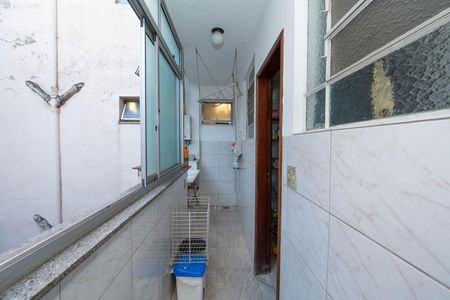 Apartamento à venda com 105m², 3 quartos e 1 vaga Apartamento à venda com 105m², 3 quartos e 1 vagaÁrea de serviço