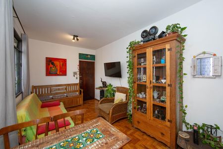 Apartamento à venda com 105m², 3 quartos e 1 vaga Apartamento à venda com 105m², 3 quartos e 1 vagaSala