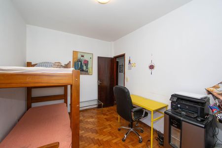 Quarto de apartamento à venda com 3 quartos, 105m² em Vila Barragem Santa Lucia, Belo Horizonte