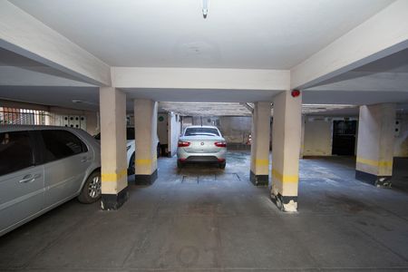 Apartamento à venda com 105m², 3 quartos e 1 vaga Apartamento à venda com 105m², 3 quartos e 1 vagaGaragem