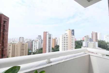 Apartamento à venda com 172m², 3 quartos e 3 vagasVaranda