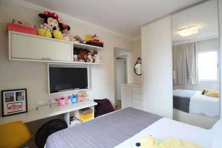 Apartamento à venda com 172m², 3 quartos e 3 vagasSuíte 2