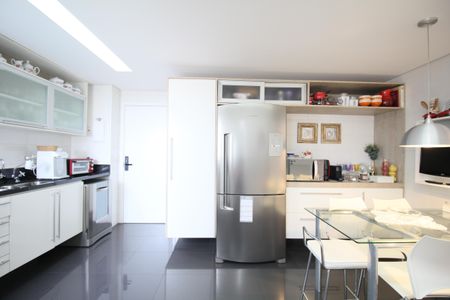 Apartamento à venda com 172m², 3 quartos e 3 vagasCozinha