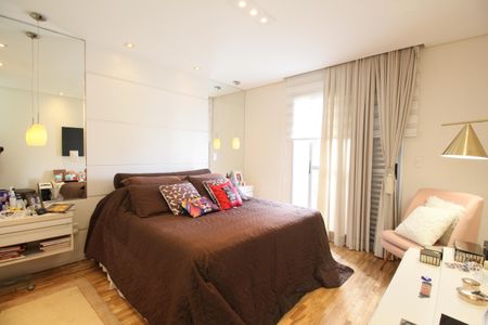 Apartamento à venda com 172m², 3 quartos e 3 vagasSuíte 1