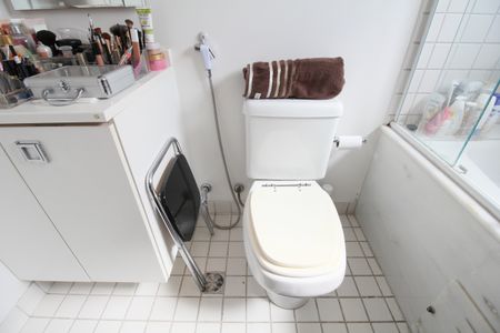 Apartamento à venda com 172m², 3 quartos e 3 vagasBanheiro Suíte 1