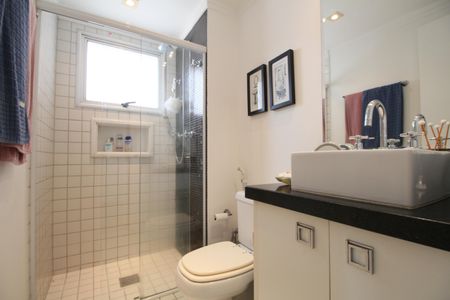 Apartamento à venda com 172m², 3 quartos e 3 vagasBanheiro Social