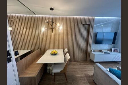Apartamento à venda com 48m², 2 quartos e 1 vaga Apartamento à venda com 48m², 2 quartos e 1 vagaSala de jantar