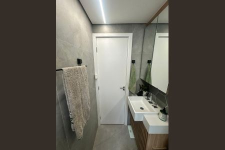 Apartamento à venda com 48m², 2 quartos e 1 vaga Apartamento à venda com 48m², 2 quartos e 1 vagaBanheiro