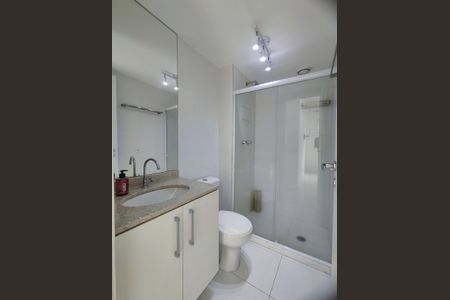 Apartamento à venda com 74m², 2 quartos e 1 vaga Apartamento à venda com 74m², 2 quartos e 1 vagaBanheiro da Suíte