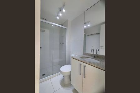 Apartamento à venda com 74m², 2 quartos e 1 vaga Apartamento à venda com 74m², 2 quartos e 1 vagaBanheiro social
