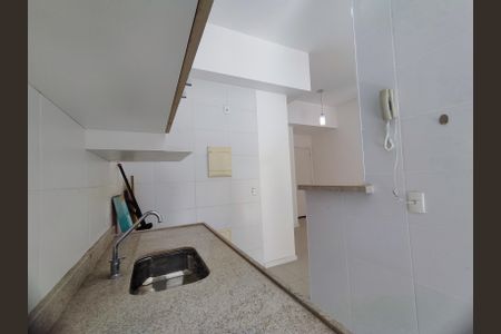 Apartamento à venda com 74m², 2 quartos e 1 vaga Apartamento à venda com 74m², 2 quartos e 1 vagaCozinha