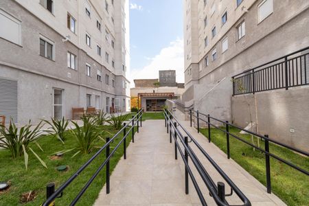 Apartamento à venda com 33m², 2 quartos e sem vaga Apartamento à venda com 33m², 2 quartos e sem vagaÁrea Comum