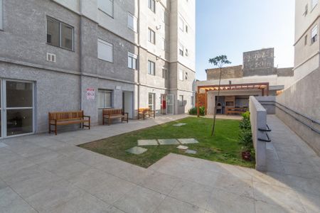 Apartamento à venda com 33m², 2 quartos e sem vaga Apartamento à venda com 33m², 2 quartos e sem vagaÁrea Comum