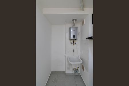 Apartamento à venda com 33m², 2 quartos e sem vaga Apartamento à venda com 33m², 2 quartos e sem vagaSala/Cozinha/Área de Serviço