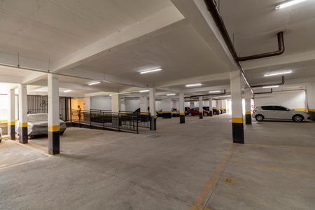 Apartamento à venda com 33m², 2 quartos e sem vaga Apartamento à venda com 33m², 2 quartos e sem vagaÁrea Comum - Estacionamento