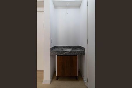 Apartamento à venda com 33m², 2 quartos e sem vaga Apartamento à venda com 33m², 2 quartos e sem vagaBanheiro