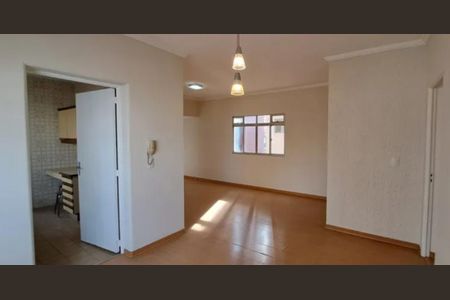 Apartamento à venda com 102m², 3 quartos e 1 vagaFoto 03