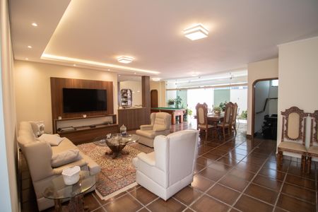 SALA de casa à venda com 4 quartos, 500m² em Jardim Sao Bento, São Paulo