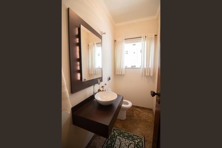 Casa à venda com 500m², 4 quartos e 5 vagas Casa à venda com 500m², 4 quartos e 5 vagasLAVABO 2