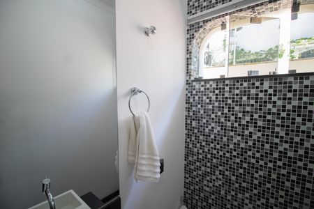 Casa à venda com 500m², 4 quartos e 5 vagas Casa à venda com 500m², 4 quartos e 5 vagasLAVABO 1