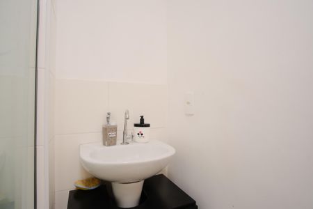 Apartamento à venda com 44m², 2 quartos e 1 vagaBanheiro