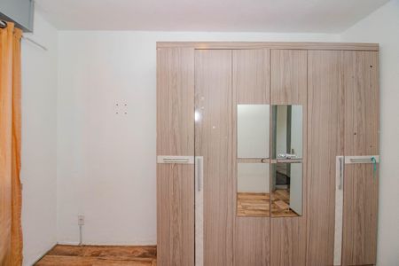 Quarto de casa para alugar com 1 quarto, 70m² em Jardim Dona Leopoldina, Porto Alegre