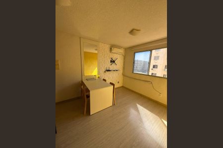 Sala de apartamento para alugar com 2 quartos, 39m² em Sarandi, Porto Alegre