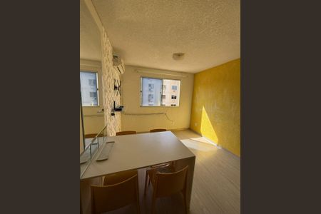 Sala de apartamento para alugar com 2 quartos, 39m² em Sarandi, Porto Alegre