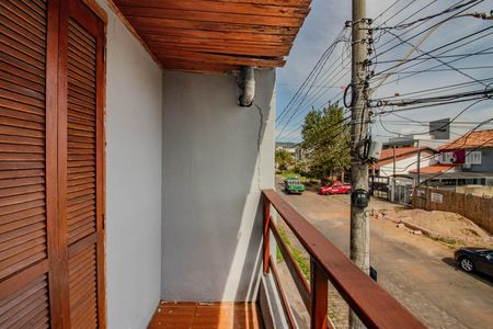 Casa para alugar com 70m², 3 quartos e 1 vaga Casa para alugar com 70m², 3 quartos e 1 vagaQuarto 2 - Varanda